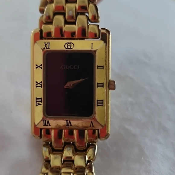 GUCCI Authentic 1980\'s watch Vintage Rare Circa 1980 main image 4
